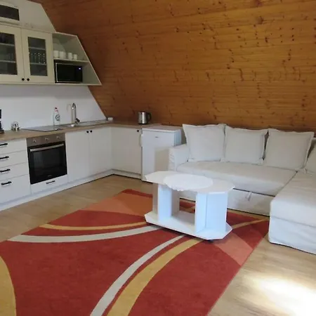 Emi Apartman Apartment Badacsonytomaj