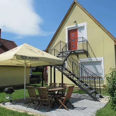 Emi Apartman
